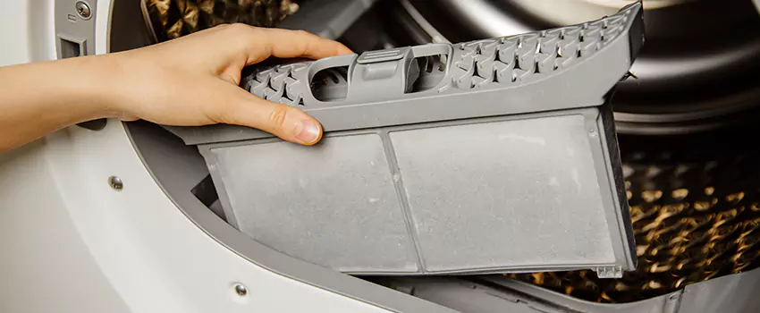 Signs Of A Clogged Dryer Lint Trap in DeSoto, Texas